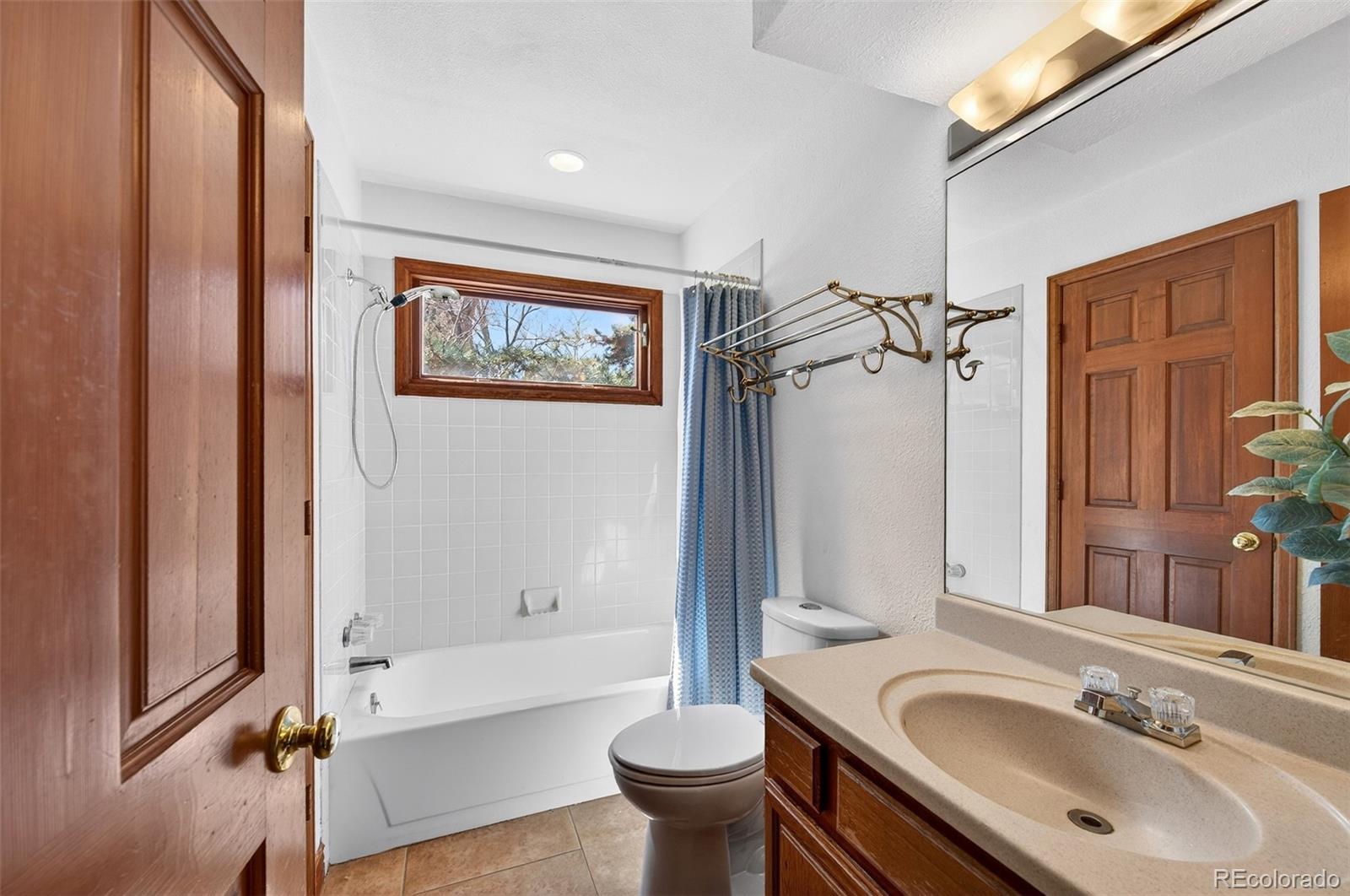 MLS Image #12 for 4  oakmont lane,littleton, Colorado