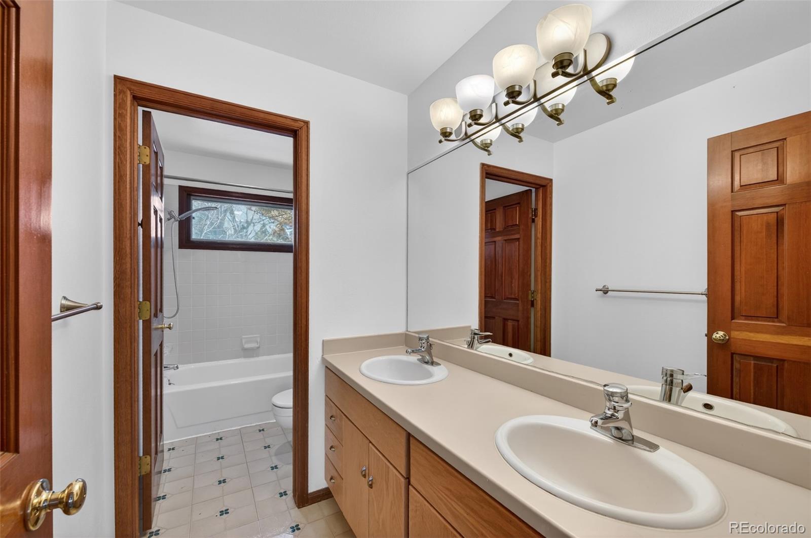 MLS Image #35 for 4  oakmont lane,littleton, Colorado