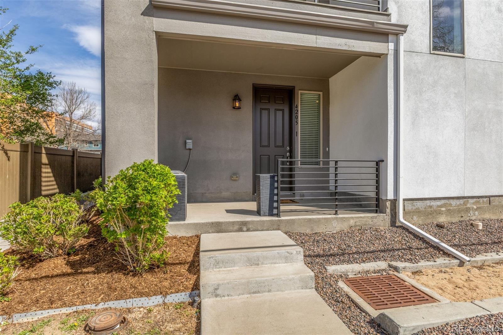 MLS Image #3 for 4205 e iliff avenue,denver, Colorado