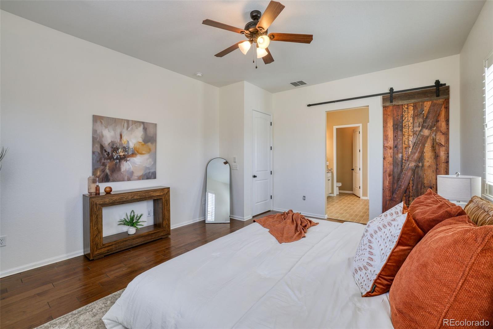 MLS Image #16 for 97 n jackson gap way,aurora, Colorado