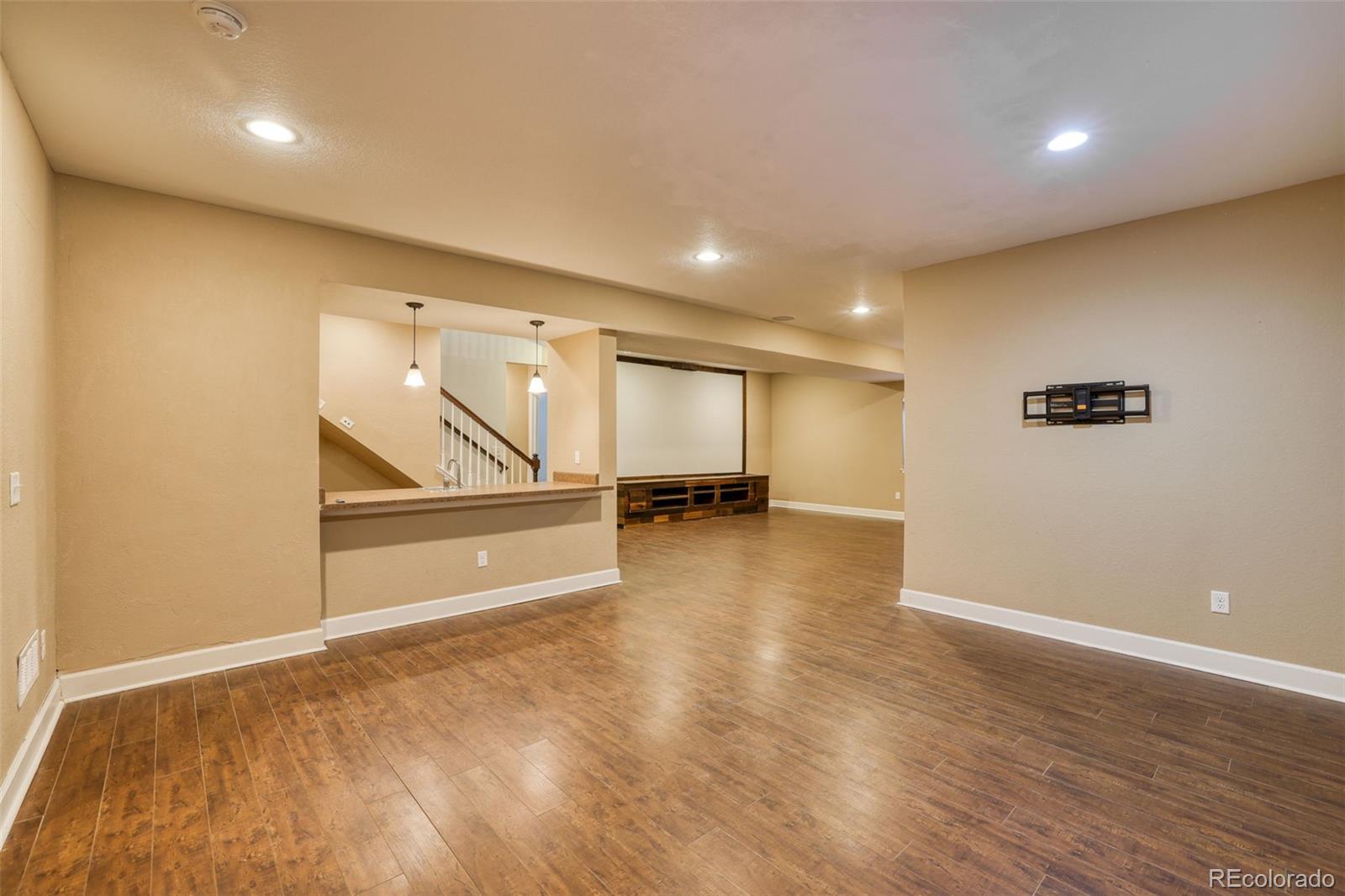 MLS Image #34 for 97 n jackson gap way,aurora, Colorado