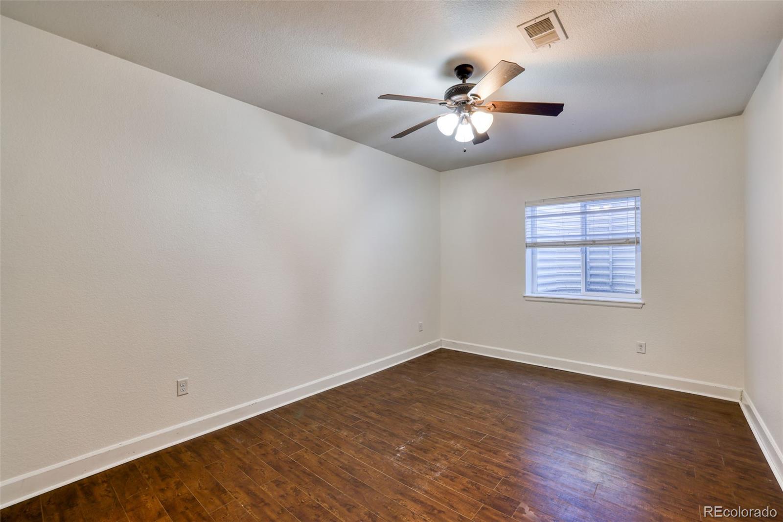MLS Image #36 for 97 n jackson gap way,aurora, Colorado