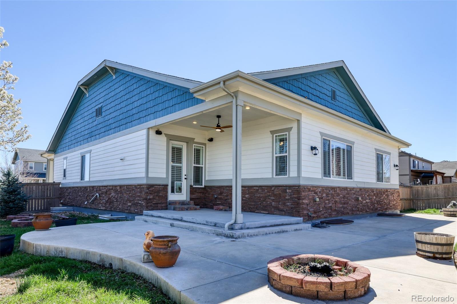 MLS Image #46 for 97 n jackson gap way,aurora, Colorado