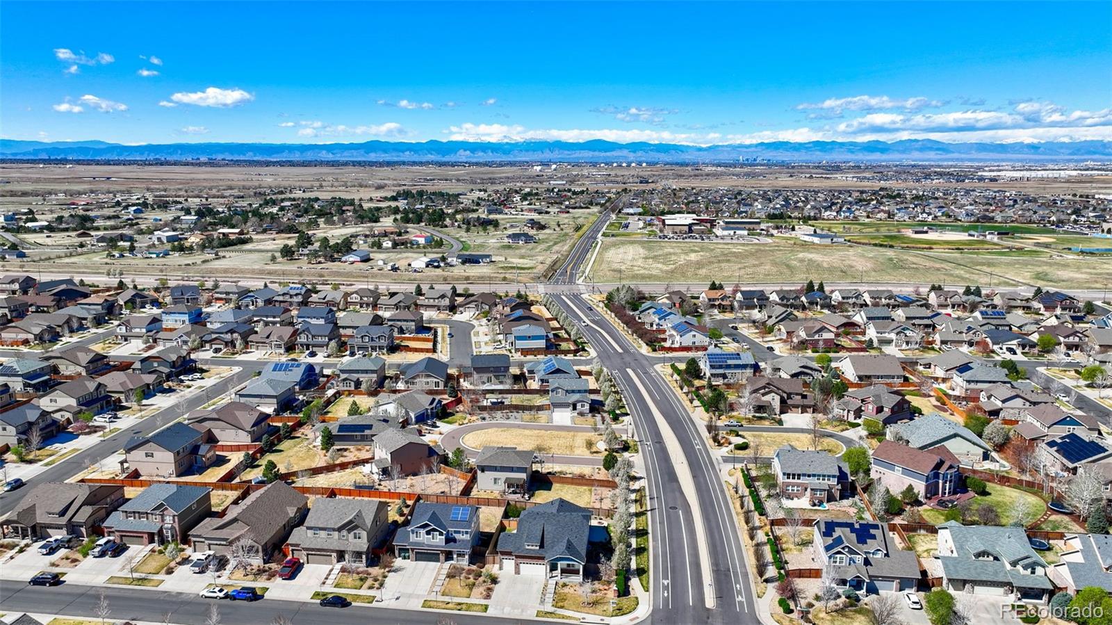 MLS Image #48 for 97 n jackson gap way,aurora, Colorado