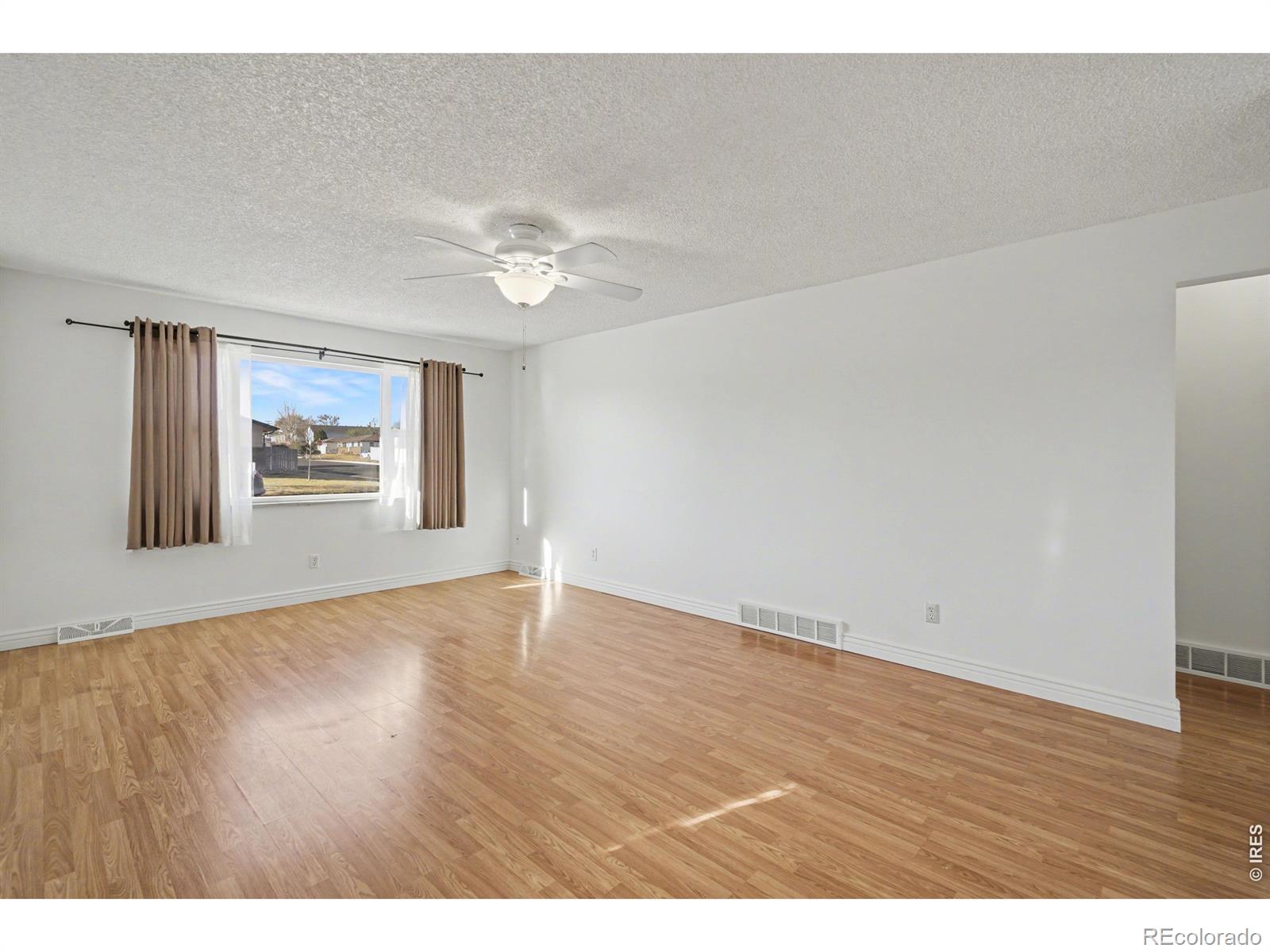 MLS Image #2 for 3711 w 7th st rd,greeley, Colorado