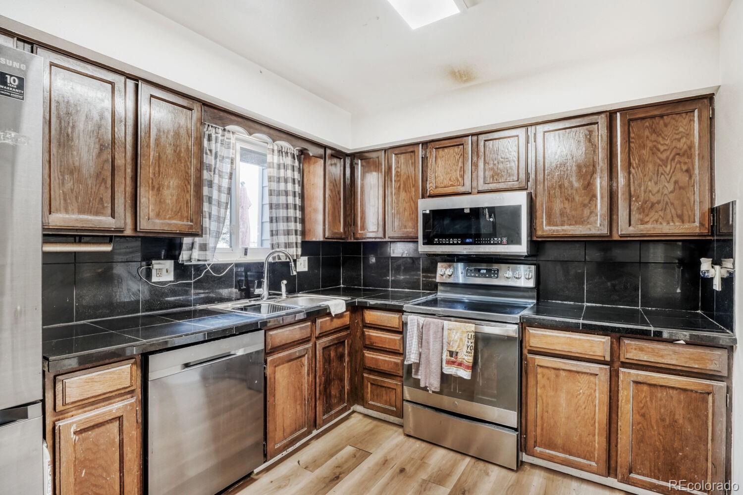 MLS Image #5 for 2520 s fairplay way,aurora, Colorado