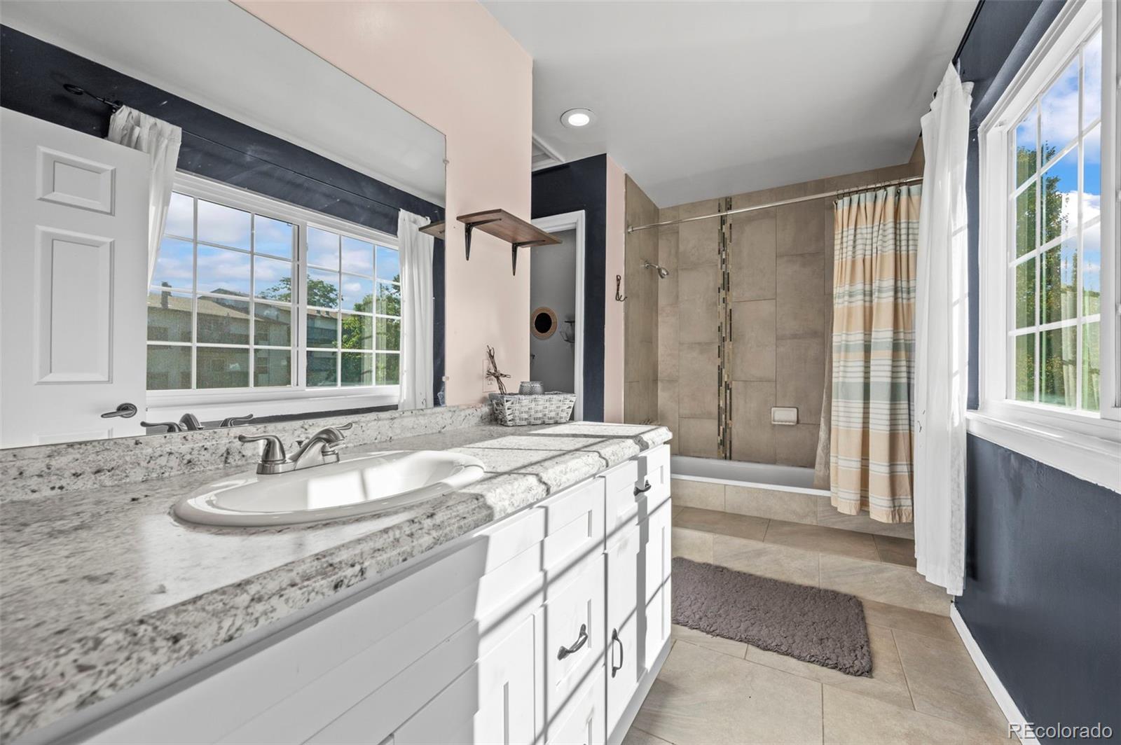 MLS Image #18 for 2101 s victor street,aurora, Colorado
