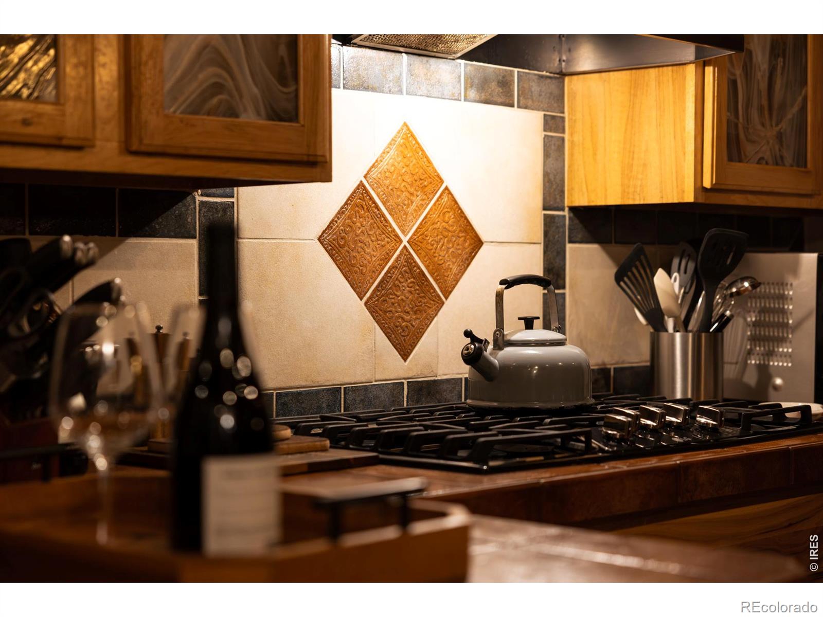 MLS Image #12 for 14142 n saint vrain drive,lyons, Colorado