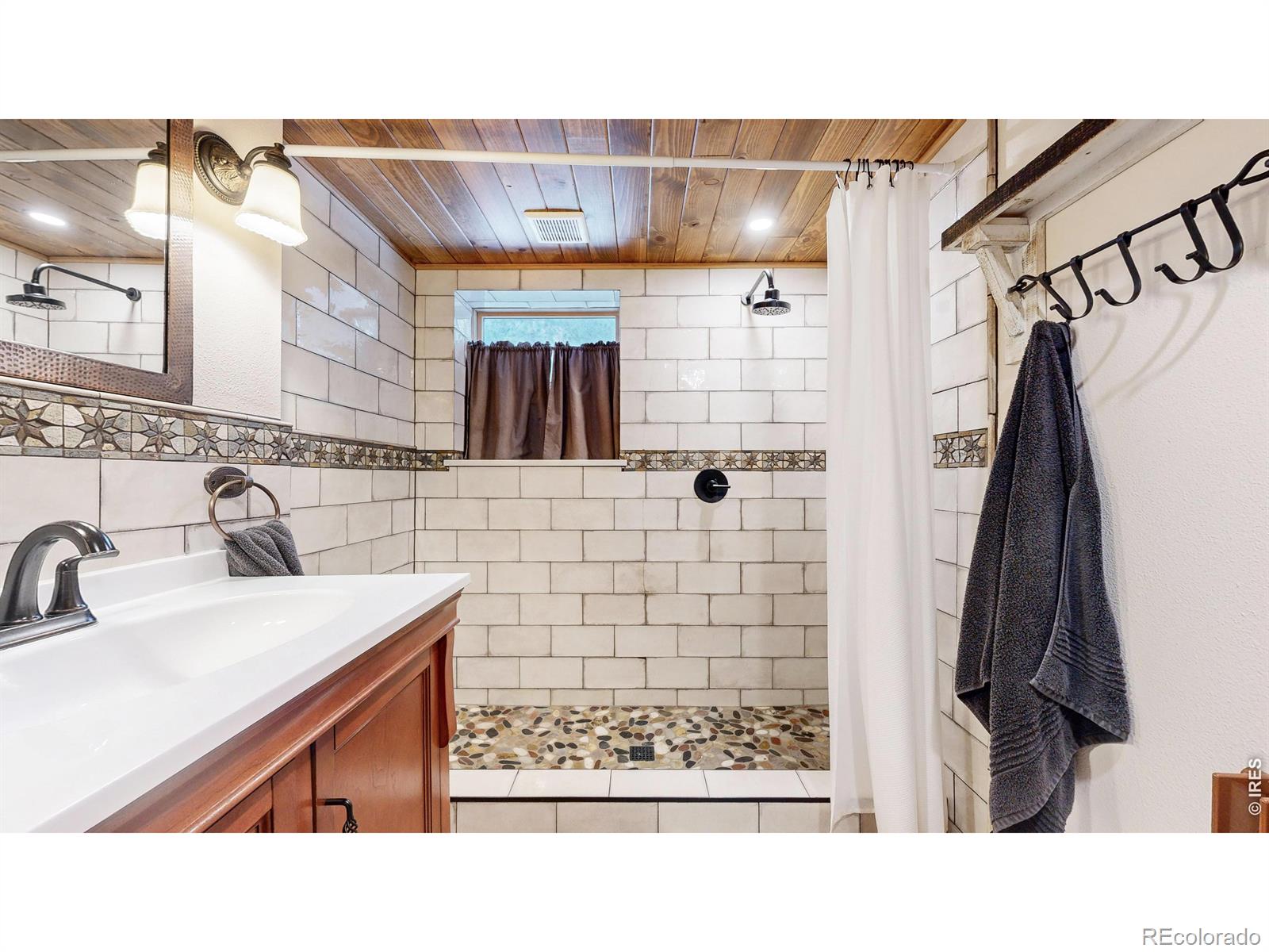MLS Image #40 for 14142 n saint vrain drive,lyons, Colorado