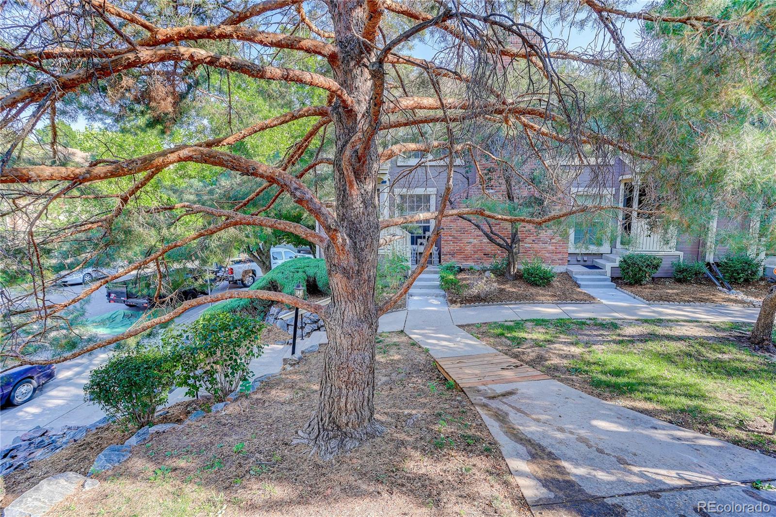 MLS Image #3 for 2082 s helena street a,aurora, Colorado