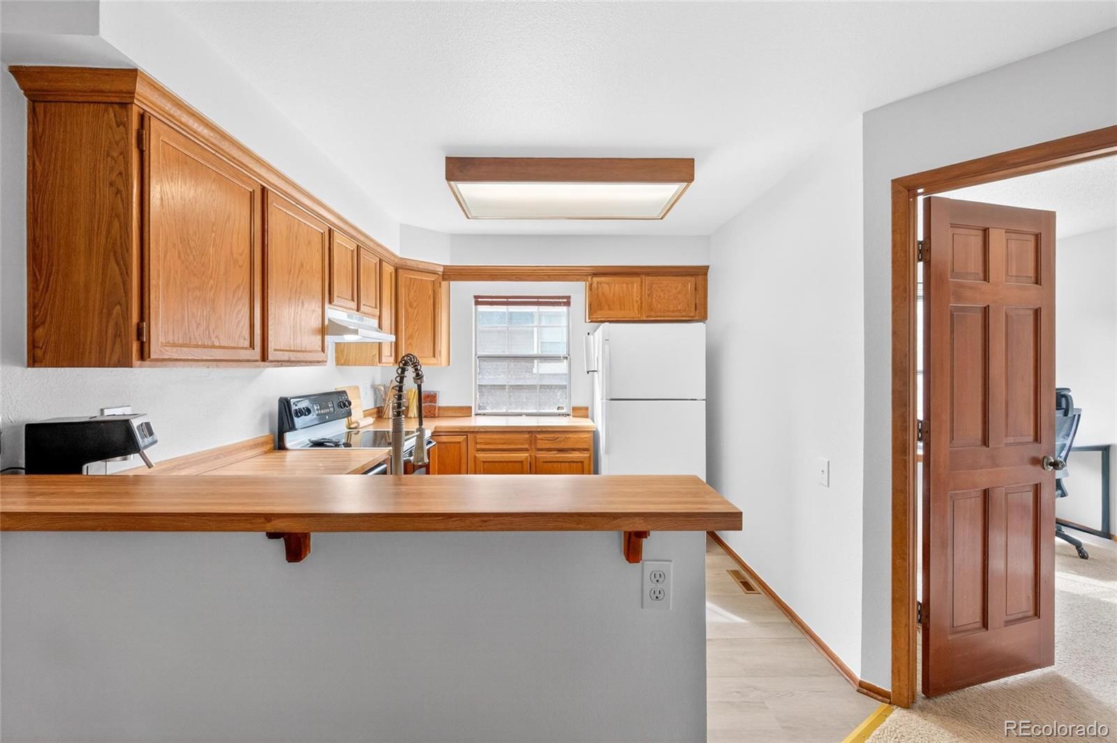 MLS Image #9 for 2082 s helena street a,aurora, Colorado