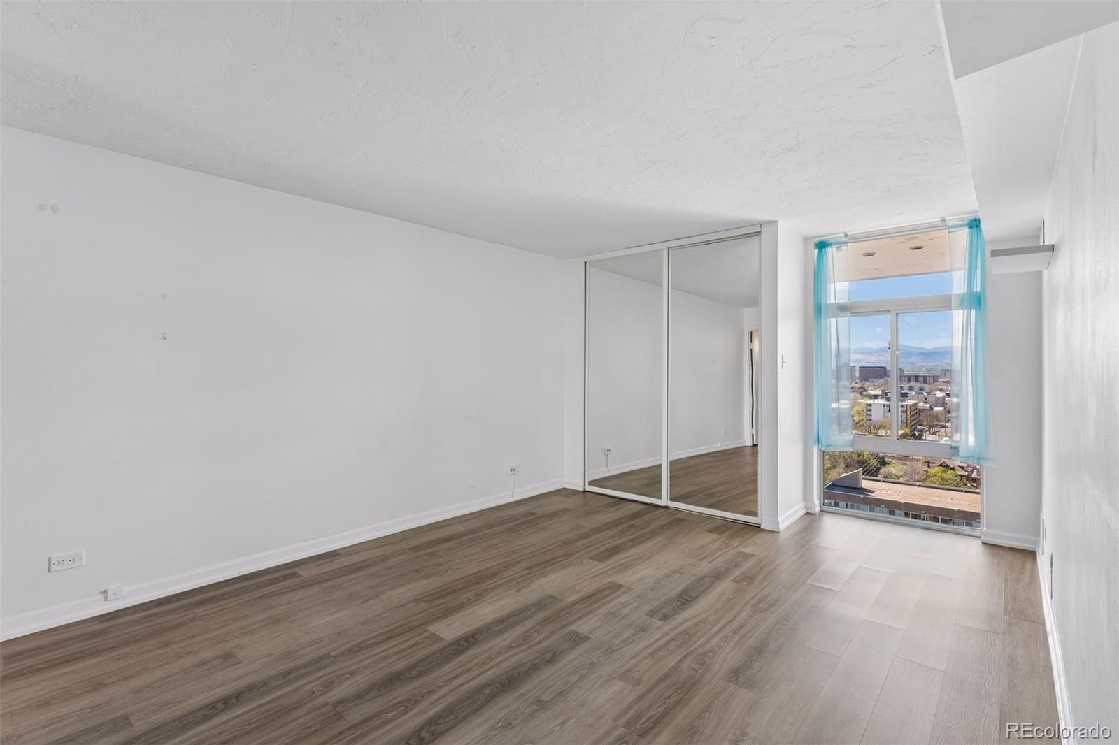 MLS Image #16 for 1313 n williams street,denver, Colorado