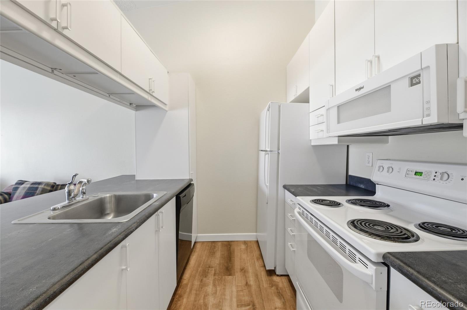 MLS Image #12 for 532  oakwood drive,castle rock, Colorado