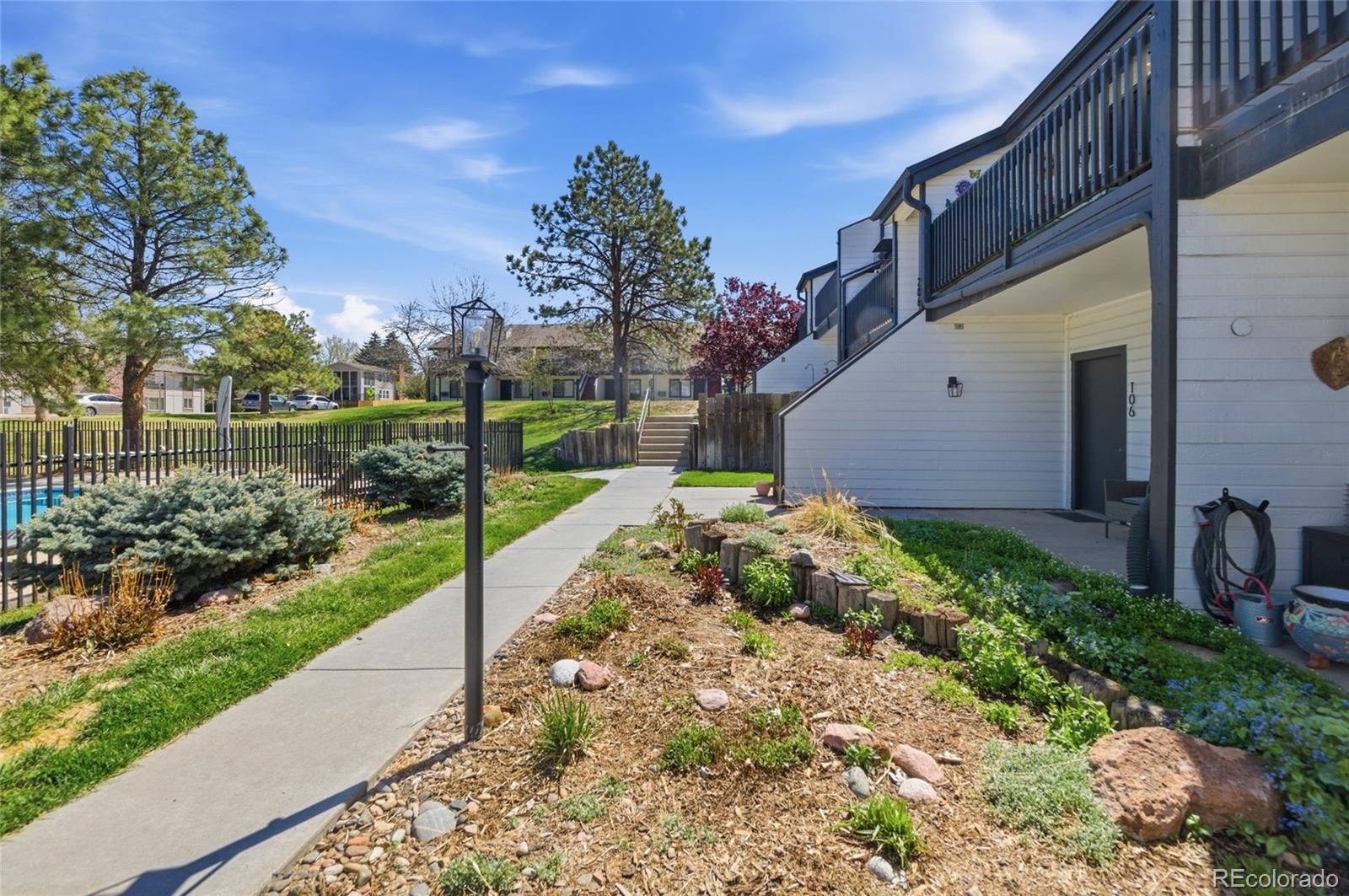 MLS Image #3 for 532  oakwood drive,castle rock, Colorado