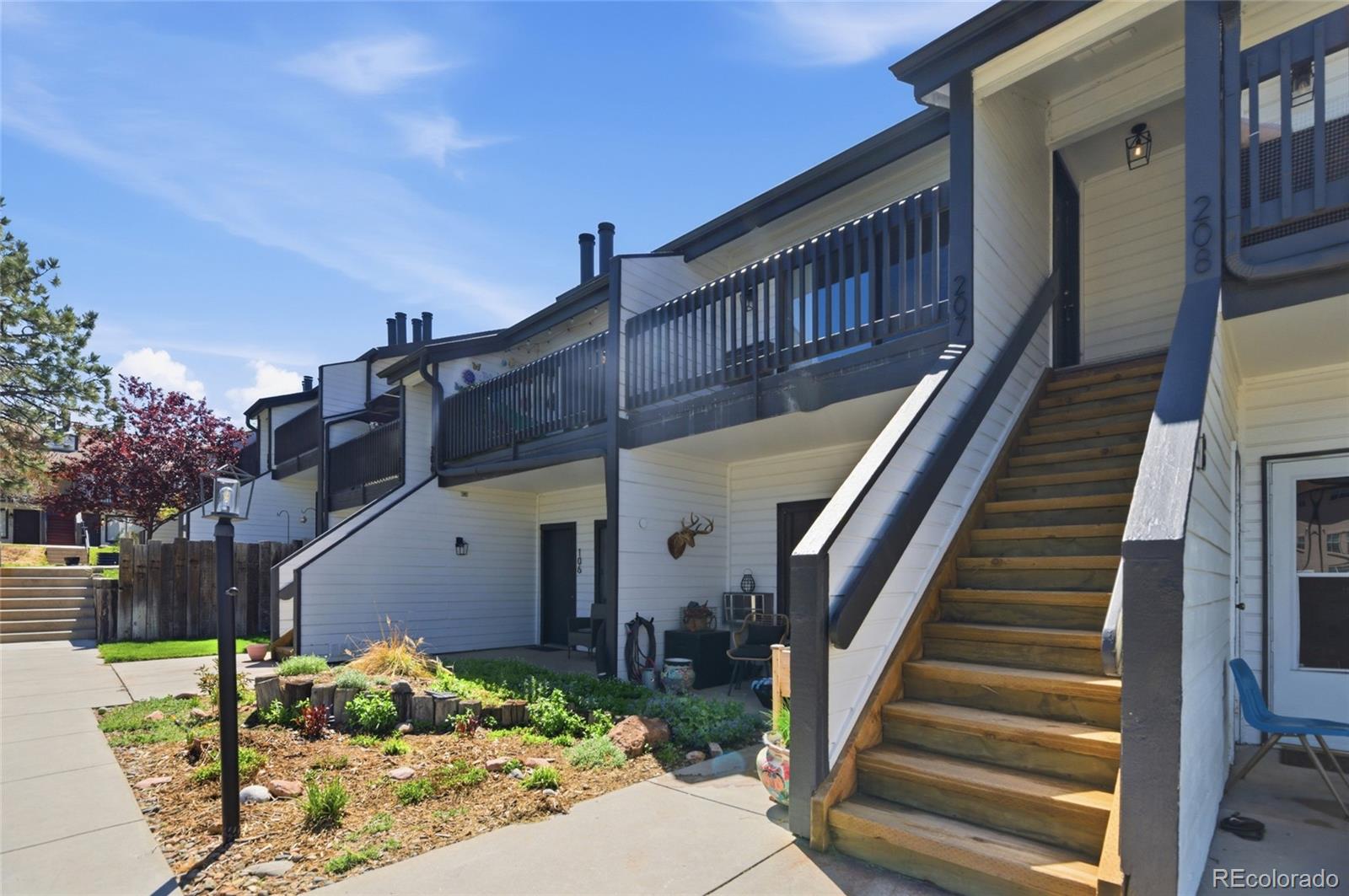 MLS Image #4 for 532  oakwood drive,castle rock, Colorado