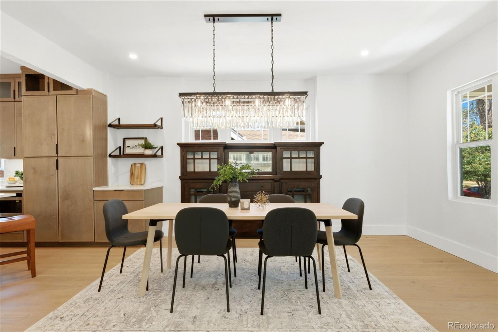 MLS Image #10 for 625  cook street,denver, Colorado