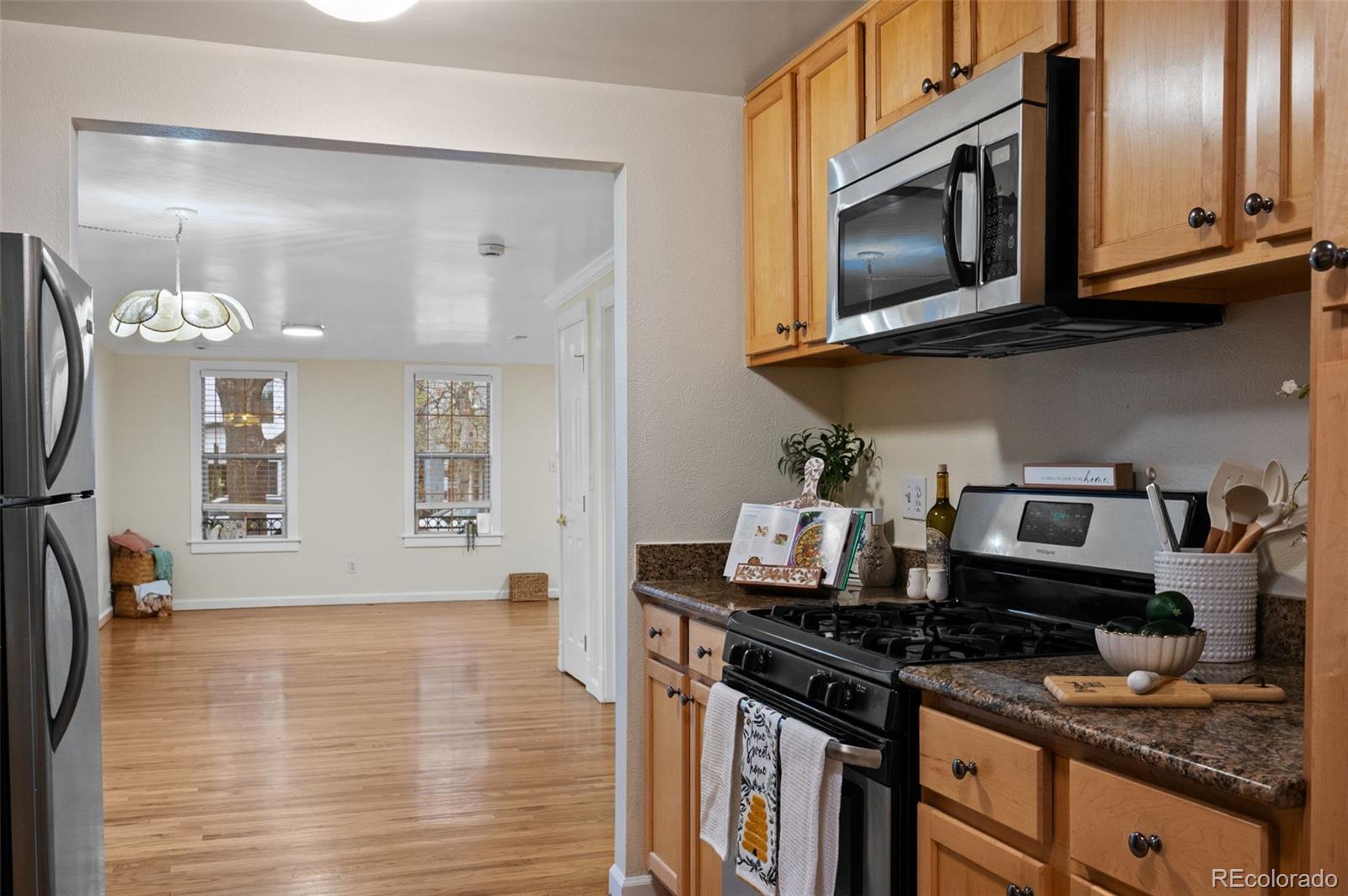 MLS Image #14 for 2226 n clarkson street,denver, Colorado