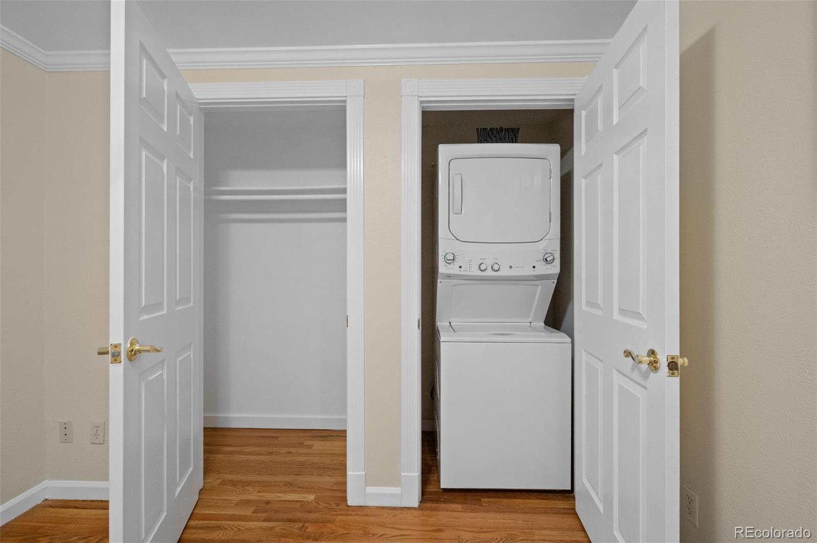 MLS Image #18 for 2226 n clarkson street,denver, Colorado
