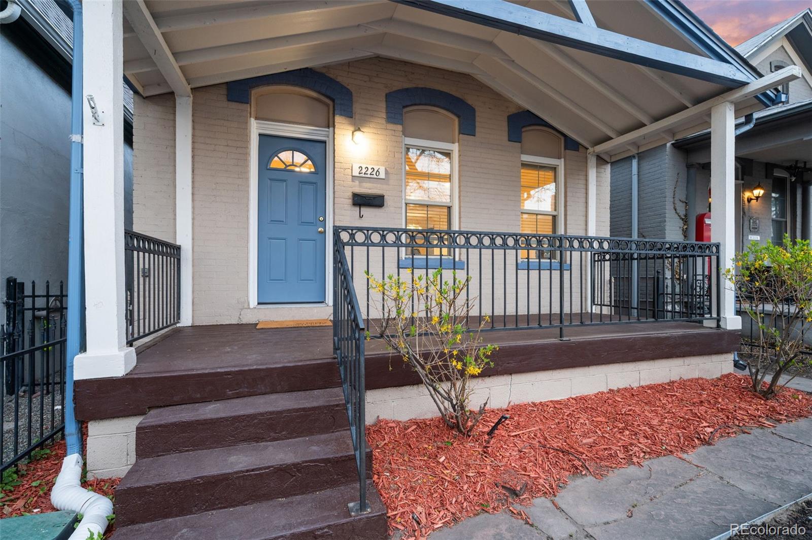 MLS Image #2 for 2226 n clarkson street,denver, Colorado
