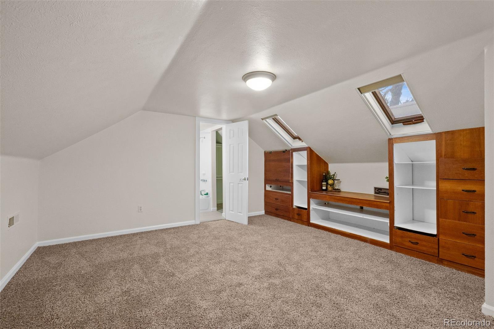 MLS Image #23 for 2226 n clarkson street,denver, Colorado