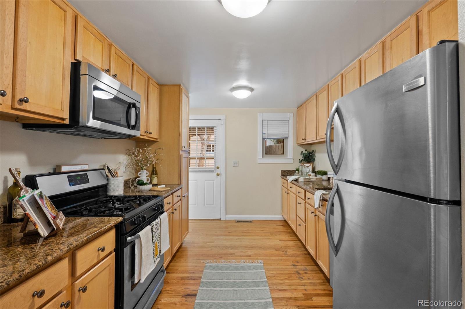 MLS Image #9 for 2226 n clarkson street,denver, Colorado