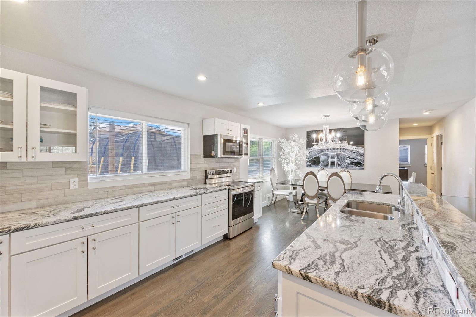 MLS Image #11 for 3290 s lowell boulevard,denver, Colorado