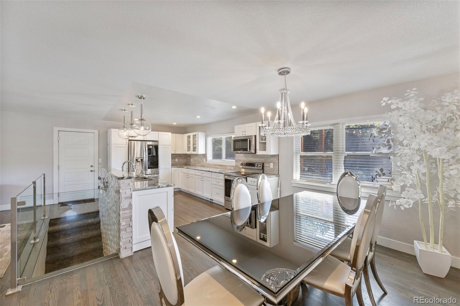 MLS Image #13 for 3290 s lowell boulevard,denver, Colorado