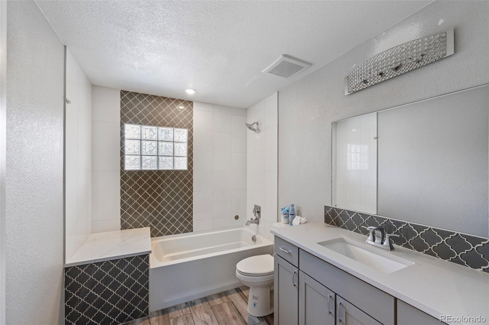 MLS Image #9 for 3290 s lowell boulevard,denver, Colorado
