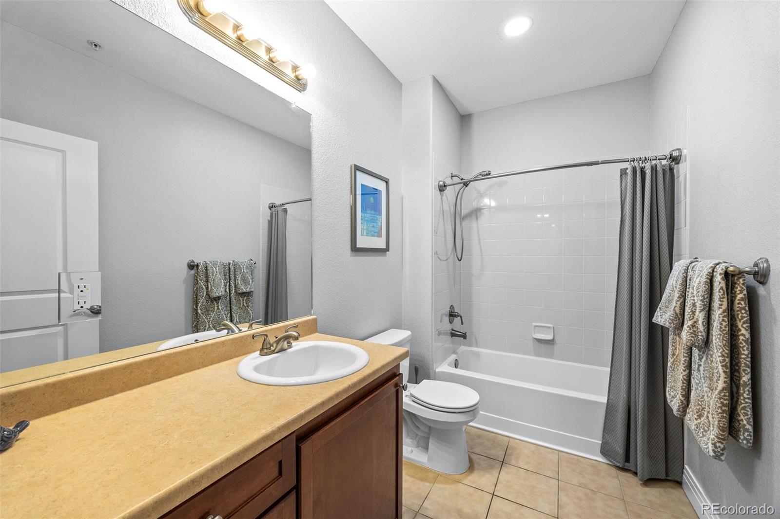 MLS Image #10 for 9079 e panorama circle 312,englewood, Colorado