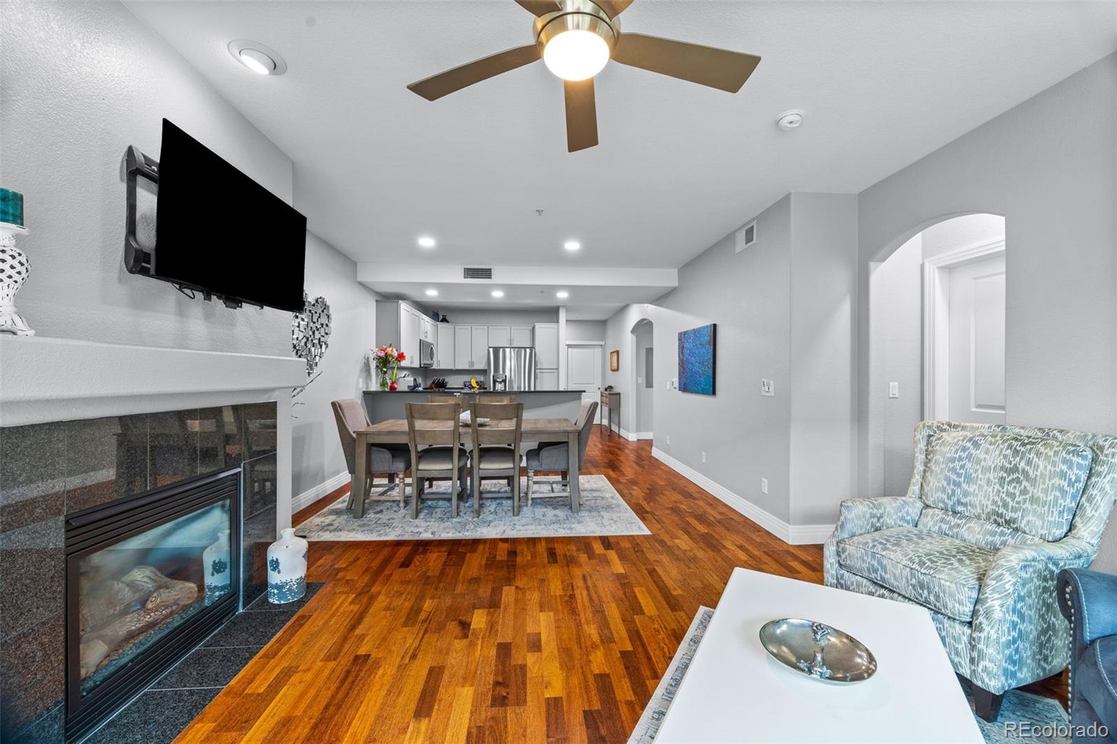 MLS Image #2 for 9079 e panorama circle 312,englewood, Colorado