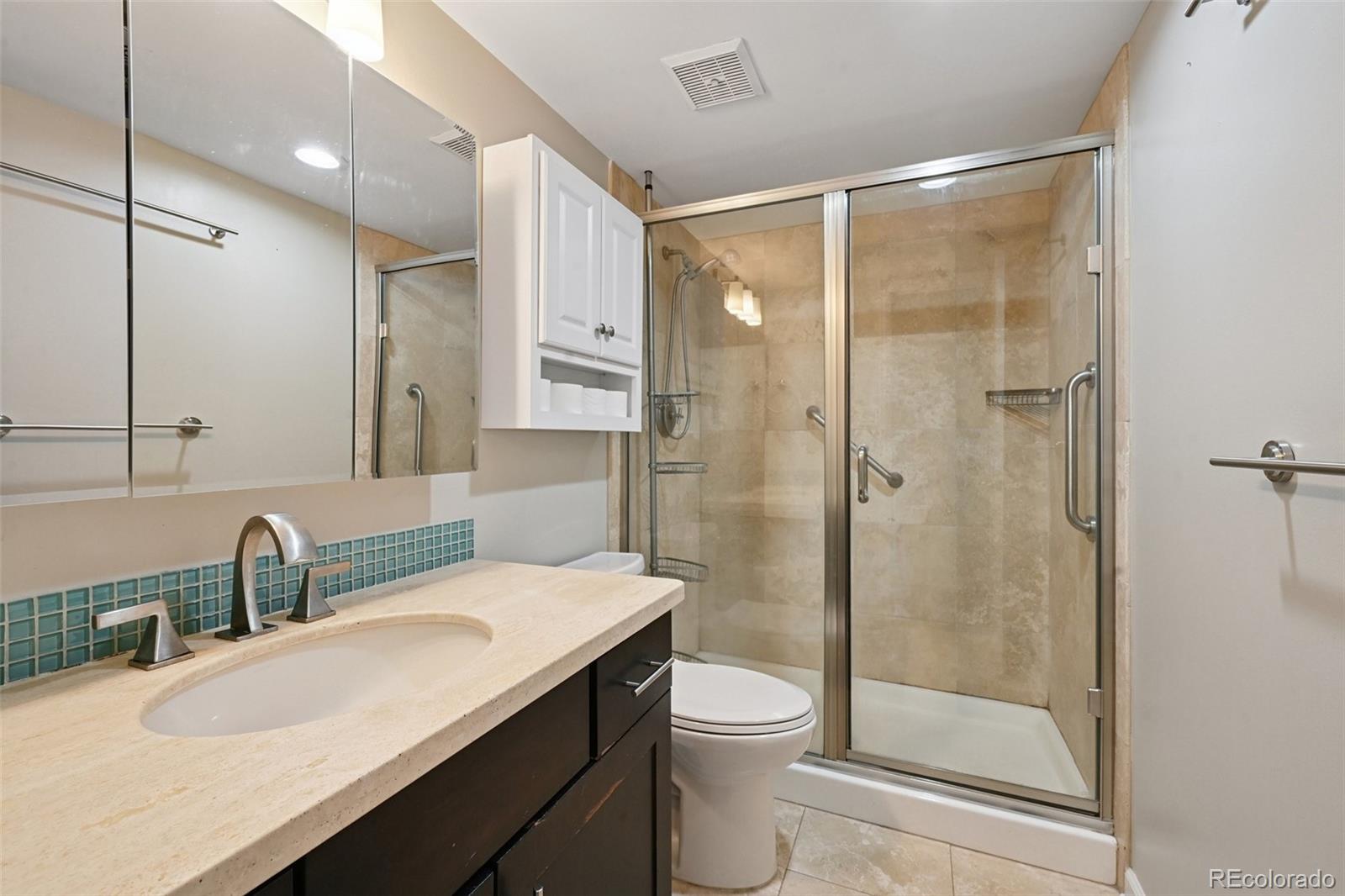 MLS Image #17 for 420 s marion parkway 802,denver, Colorado