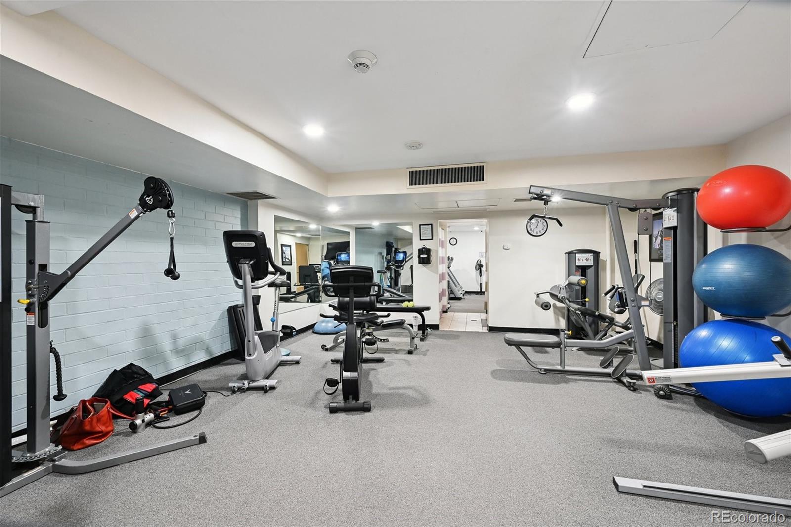 MLS Image #32 for 420 s marion parkway 802,denver, Colorado