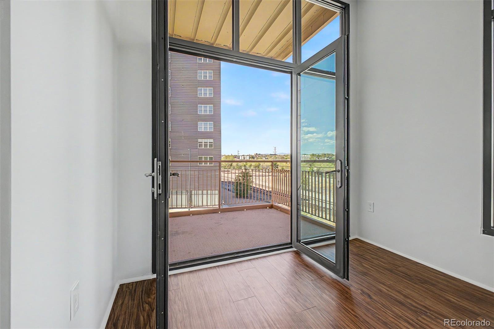 MLS Image #11 for 3100  huron street 3m,denver, Colorado
