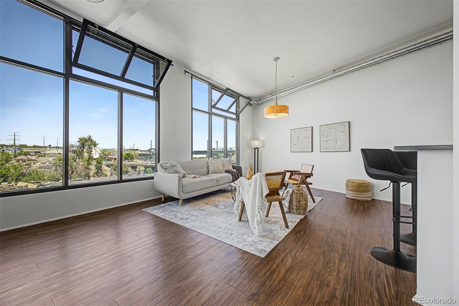 MLS Image #2 for 3100  huron street 3m,denver, Colorado