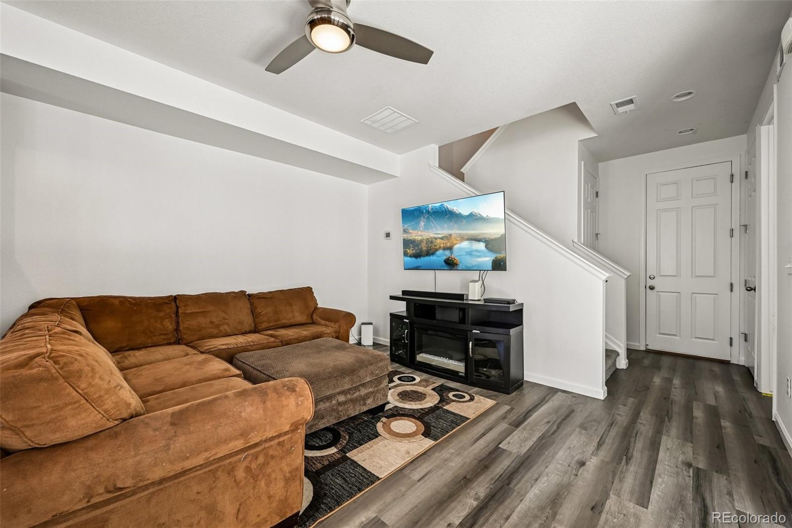MLS Image #14 for 17224 e center place,aurora, Colorado