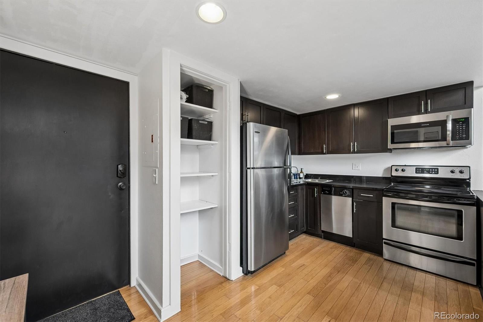 MLS Image #5 for 2193  arapahoe street,denver, Colorado