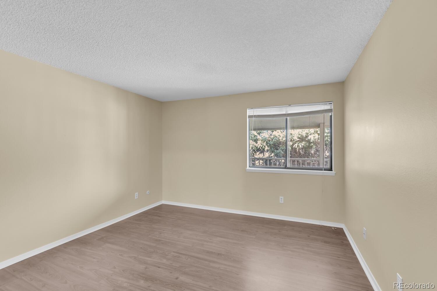 MLS Image #16 for 908 s walden way,aurora, Colorado