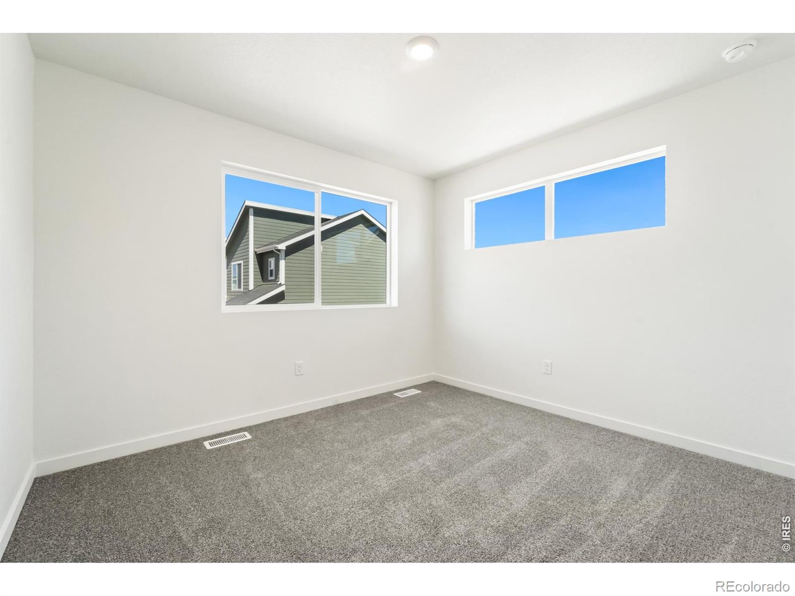 MLS Image #12 for 3852  pinnacles court,evans, Colorado