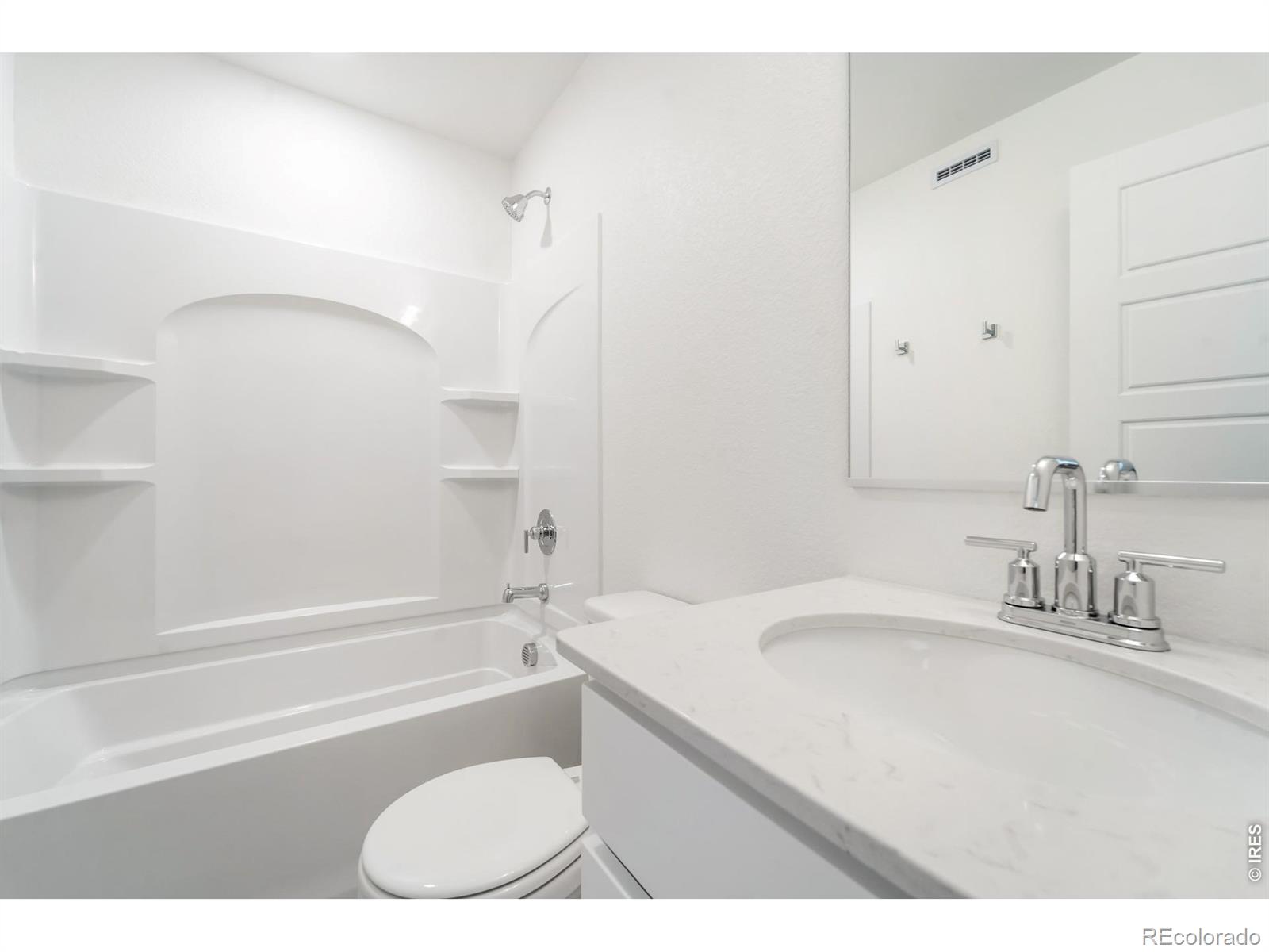 MLS Image #13 for 3852  pinnacles court,evans, Colorado