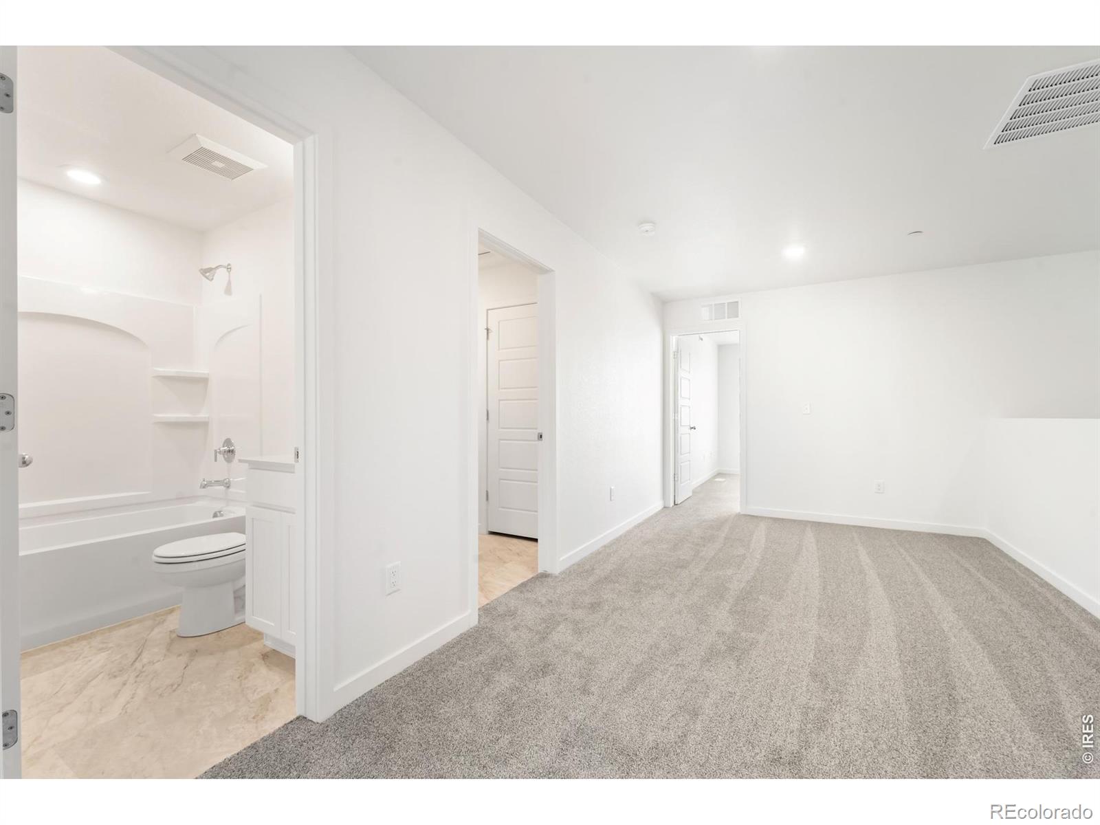 MLS Image #7 for 3852  pinnacles court,evans, Colorado
