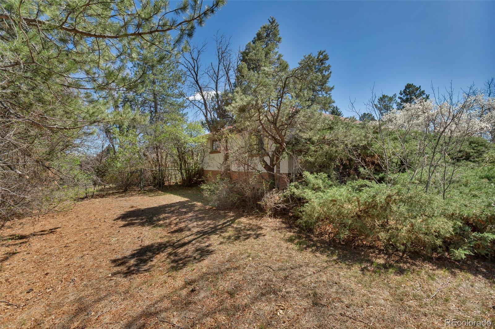 MLS Image #15 for 6805 e jewell avenue,denver, Colorado