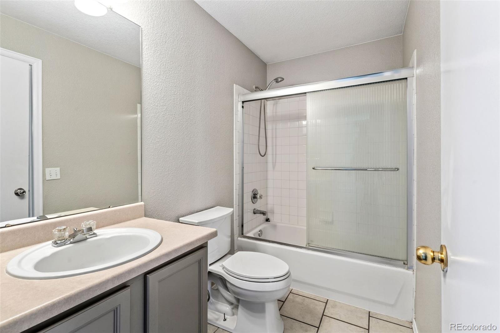 MLS Image #19 for 3825 e 94th avenue,thornton, Colorado