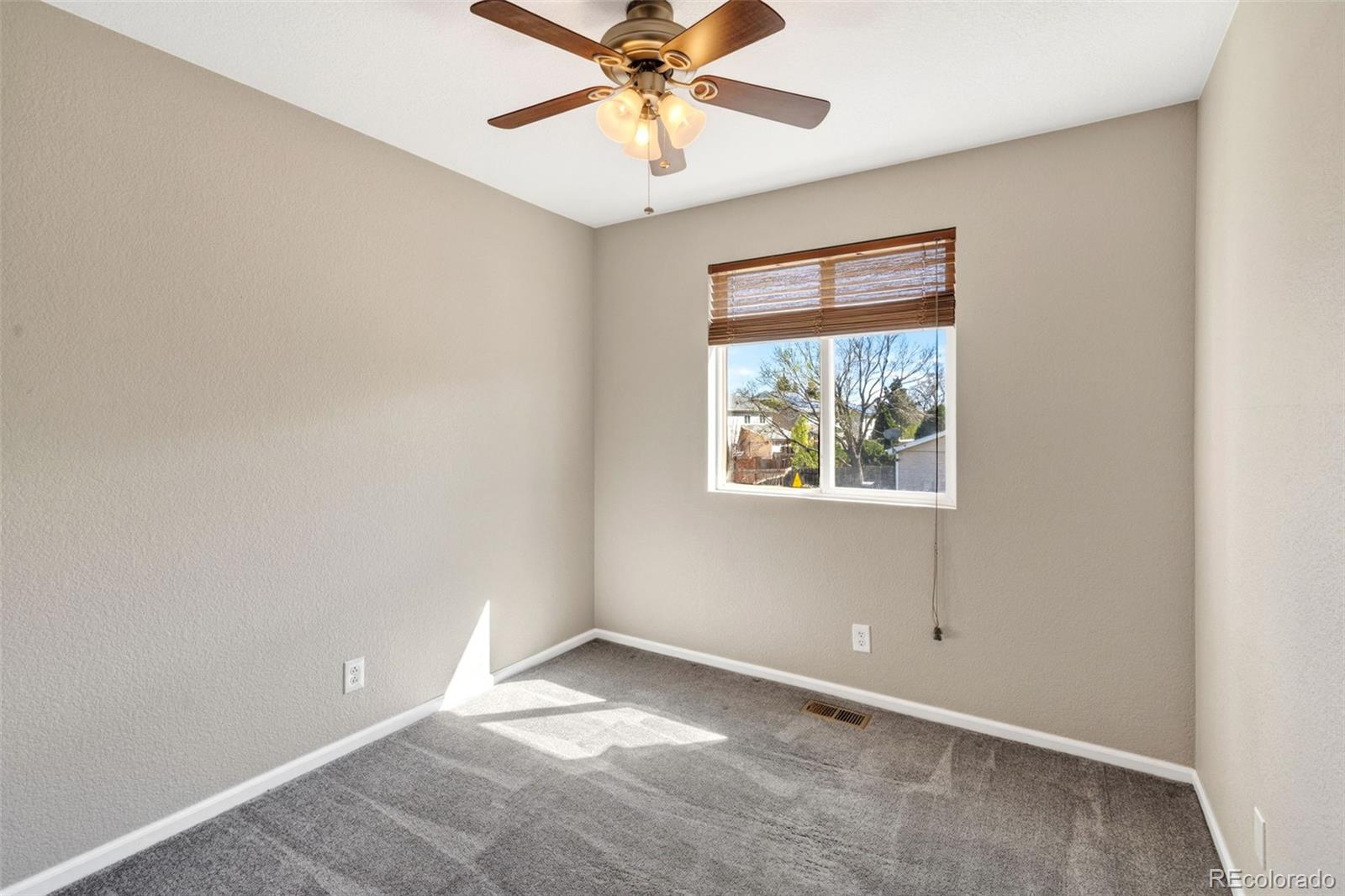 MLS Image #20 for 3825 e 94th avenue,thornton, Colorado