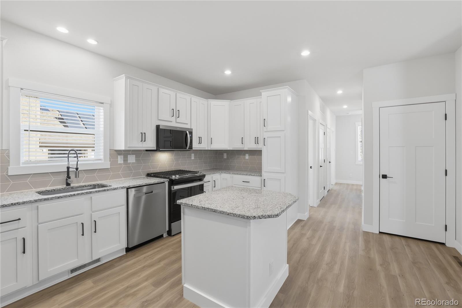 MLS Image #13 for 378  bluffs drive,eagle, Colorado