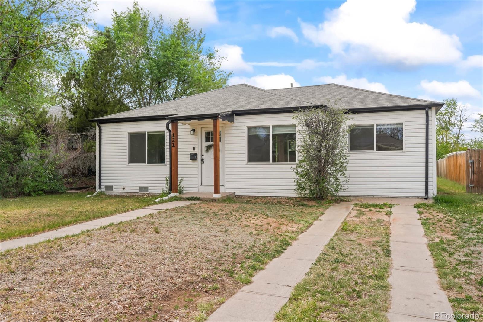 MLS Image #1 for 1213  jamaica street,aurora, Colorado