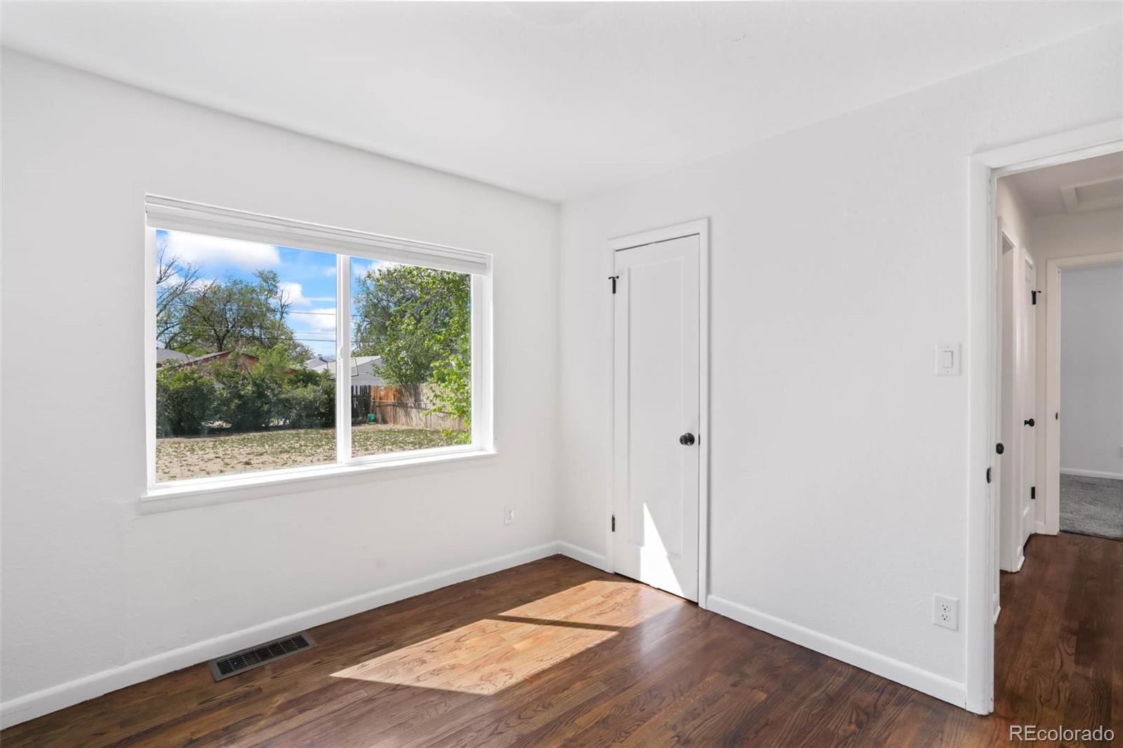MLS Image #11 for 1213  jamaica street,aurora, Colorado