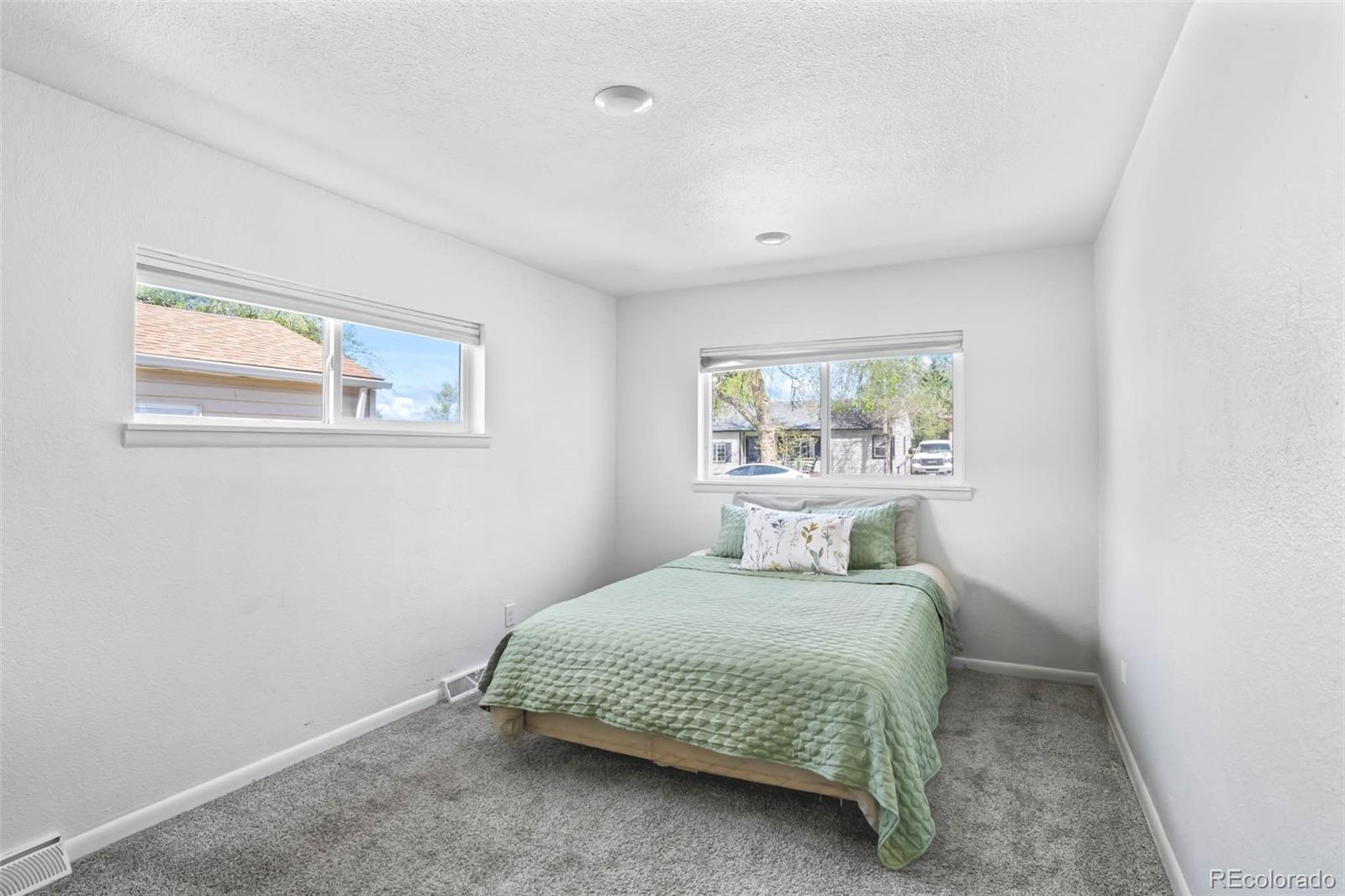 MLS Image #19 for 1213  jamaica street,aurora, Colorado