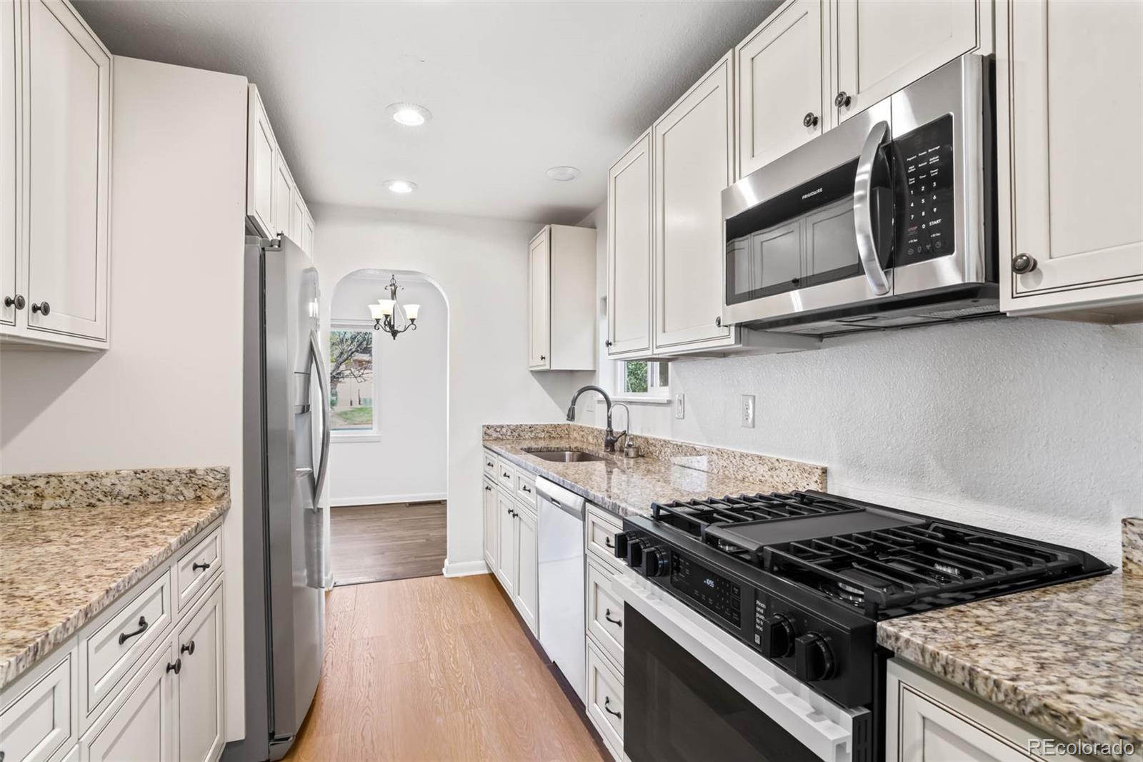 MLS Image #8 for 1213  jamaica street,aurora, Colorado