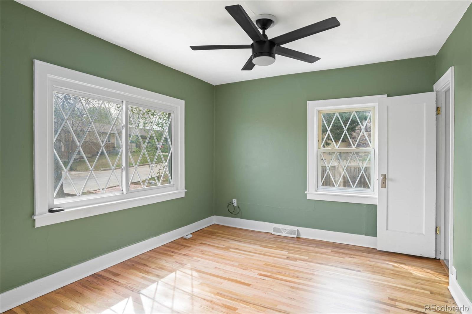 MLS Image #7 for 545  ingalls street,lakewood, Colorado