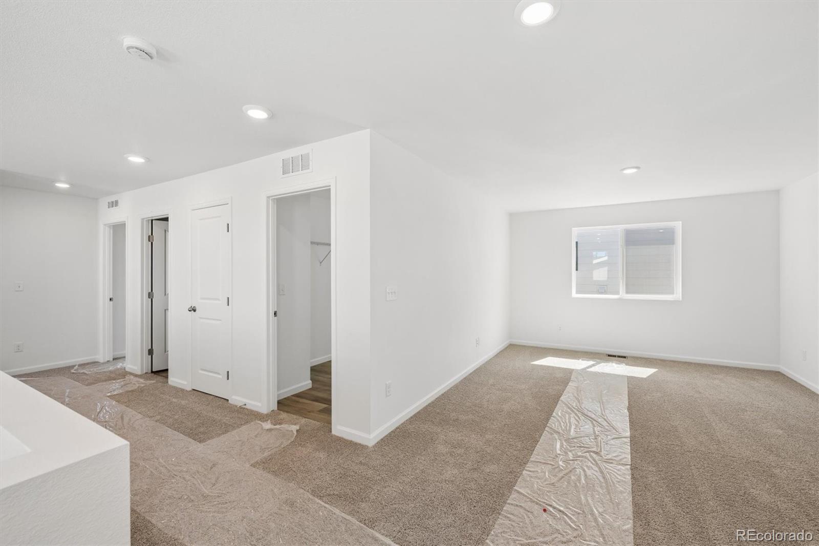 MLS Image #10 for 45944  wood thrush avenue,bennett, Colorado